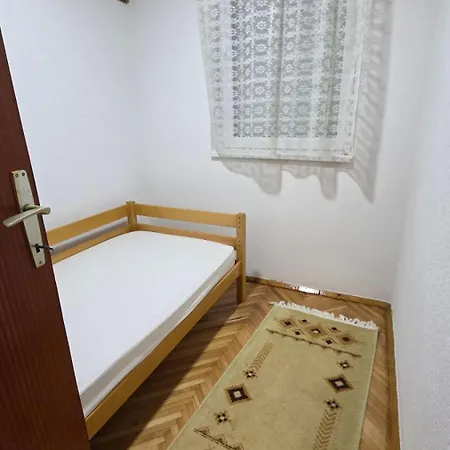 Vikendica Miki 2 * Bratunac